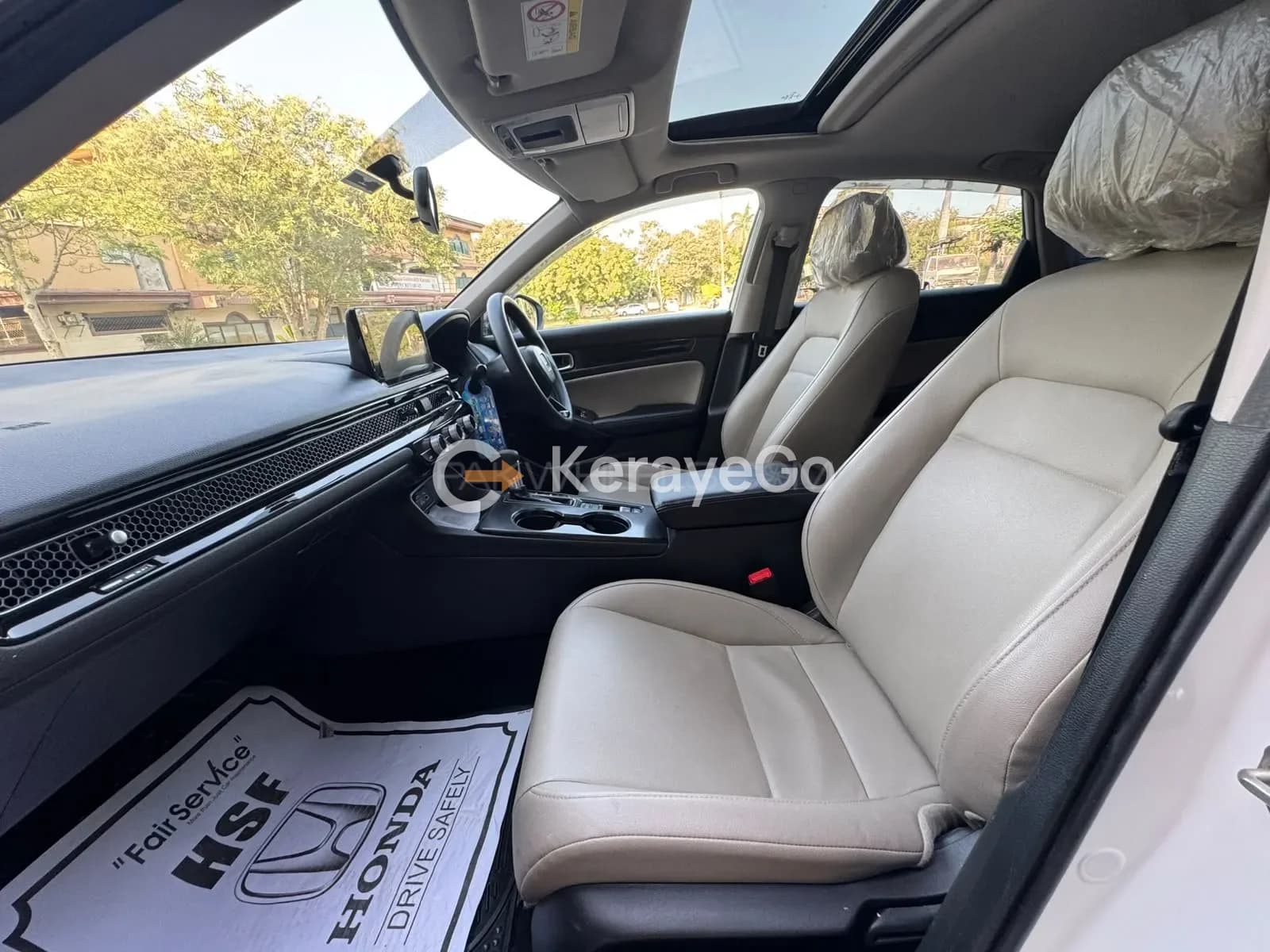 2024 Honda Civic RS Turbo for rent in Hyderabad, photo 3