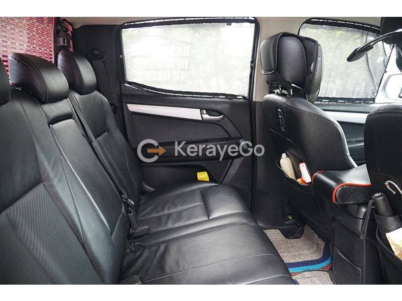 2024 Isuzu D-Max V-Cross for rent in Multan, photo 4