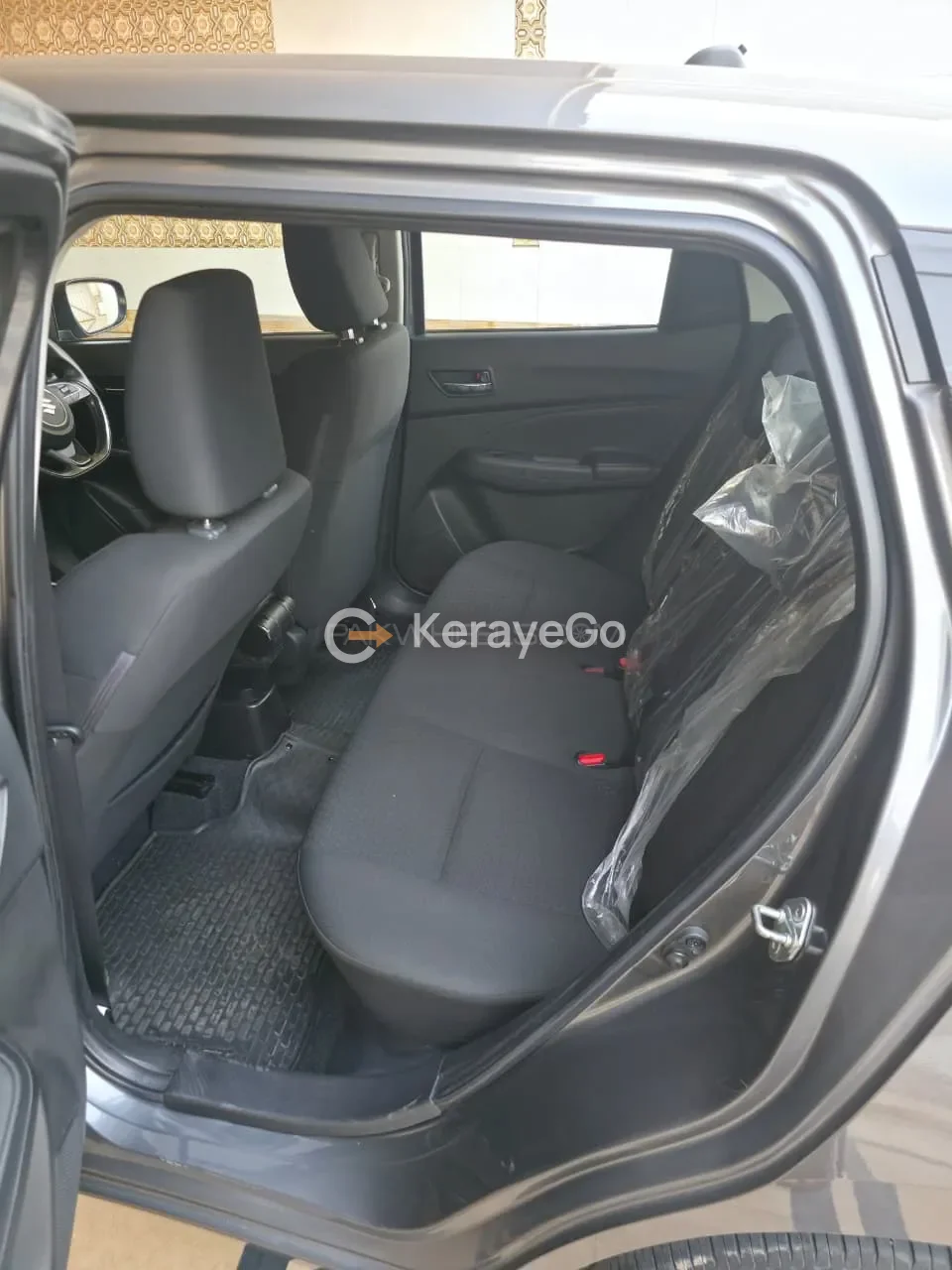 2023 Suzuki Swift GL Manual for rent in Hyderabad, photo 3