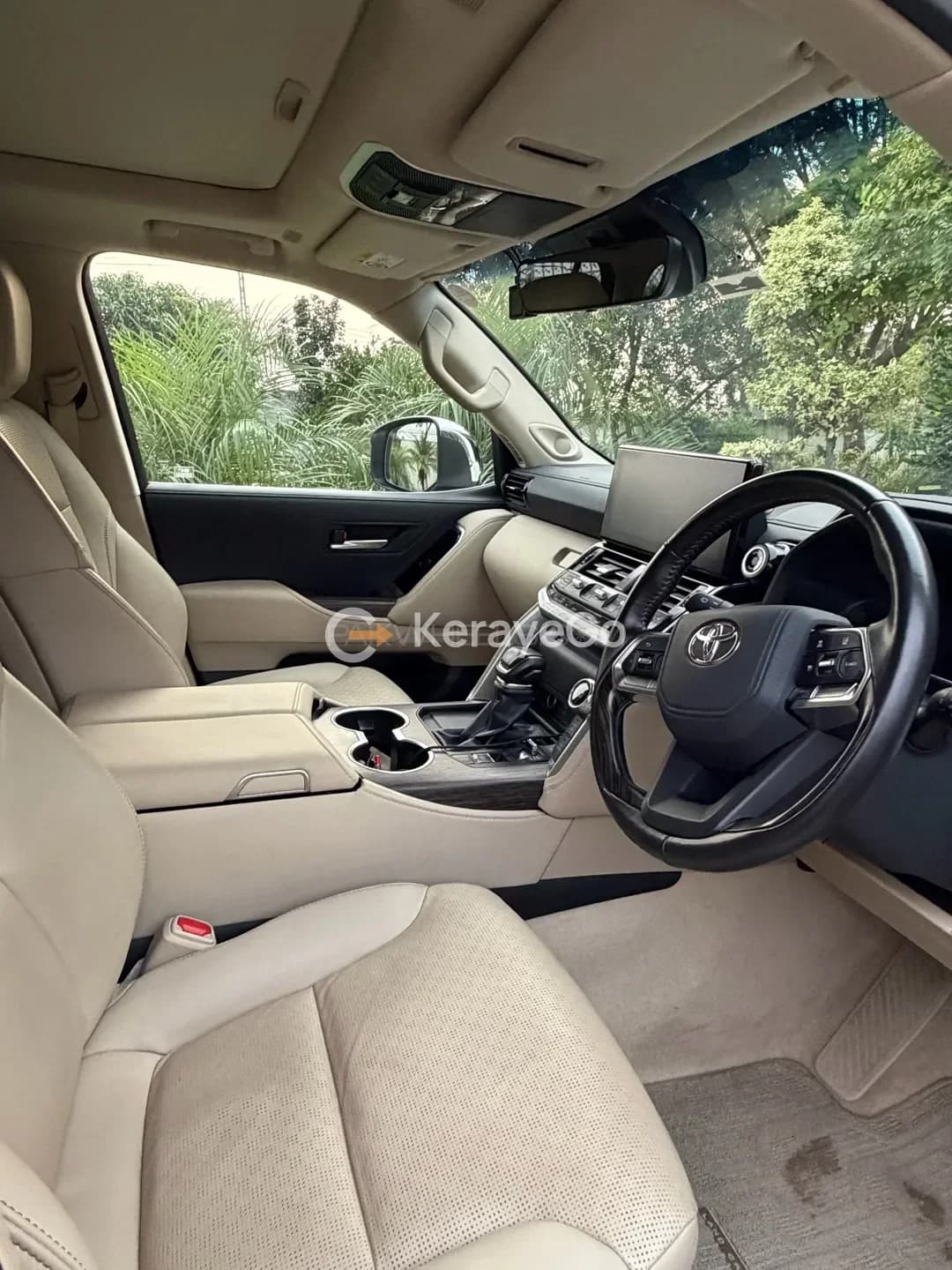2024 Toyota Land Cruiser LC300 ZX for rent in Faisalabad, photo 2